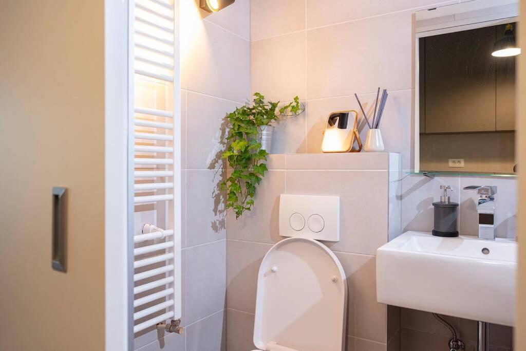 New Charming Apartment In The Heart Of The City! 자그레브 외부 사진